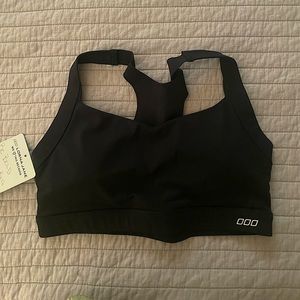 Brand new lorna Jane sports bra